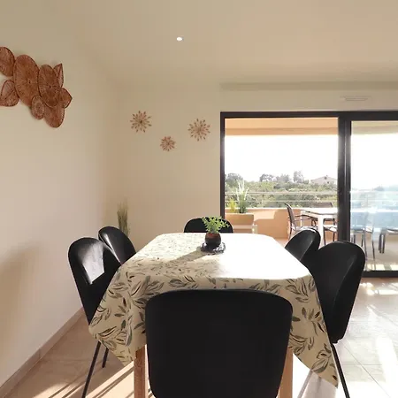 T2 Bliss Spacieux Avec Terrasse Vue - Agosta à 200m- Parking Privé Appartamento *