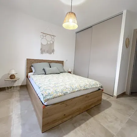 T2 Bliss Spacieux Avec Terrasse Vue - Agosta à 200m- Parking Privé Appartamento *