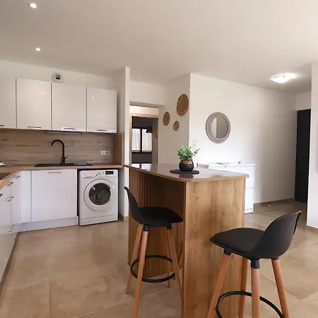 T2 Bliss Spacieux Avec Terrasse Vue - Agosta à 200m- Parking Privé Appartamento Albitreccia